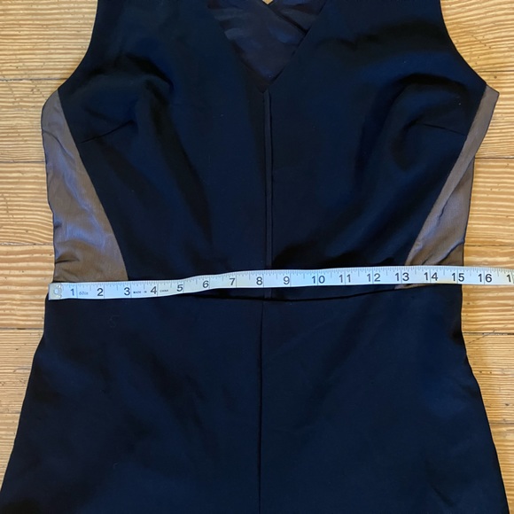 NWT DKNY Cross-Back Jumpsuit in Black Colorblock Sz 12 - Picture 10 of 16